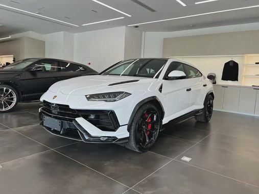 Lamborghini Urus 2023