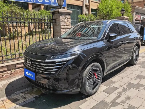 Nissan Teramont 2024