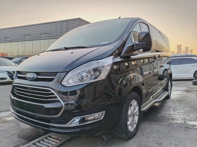 Ford Tourneo