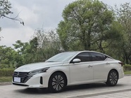 Nissan Teana 2024
