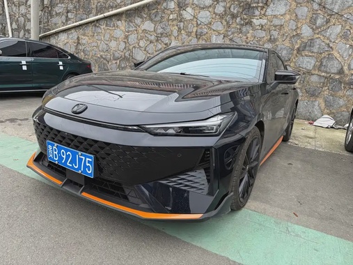 Changan UNI-V 2024
