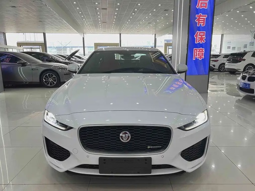 Jaguar XE 2023