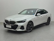 BMW 5 Series 2025