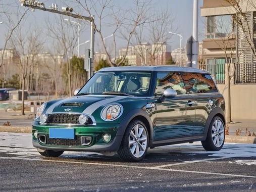 MINI Clubman 2012