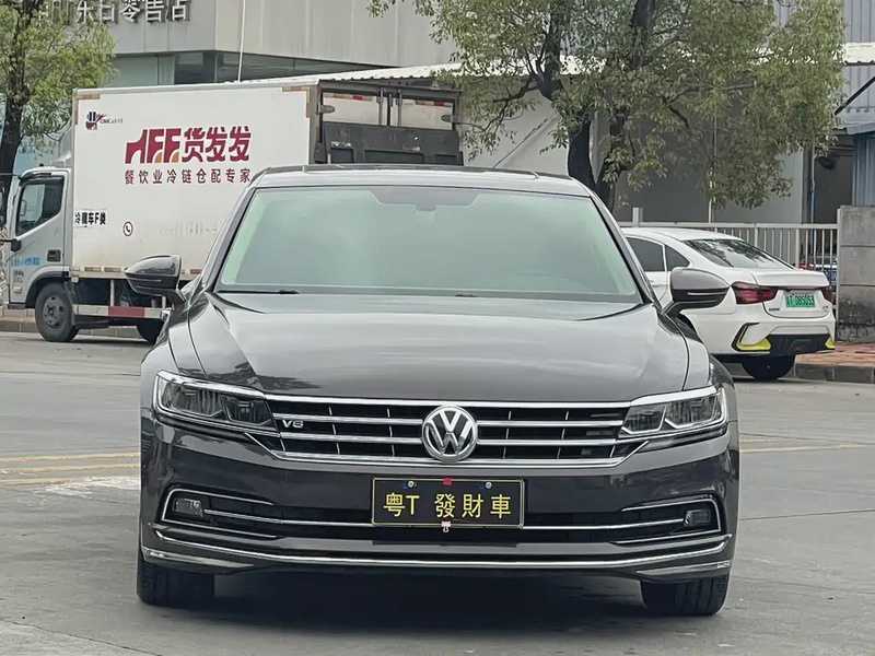 Volkswagen Phideon