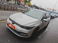 Volkswagen Golf 2024