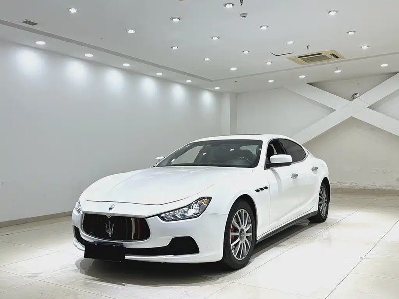 Maserati Ghibli