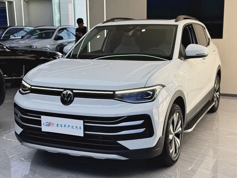 Volkswagen Tharu