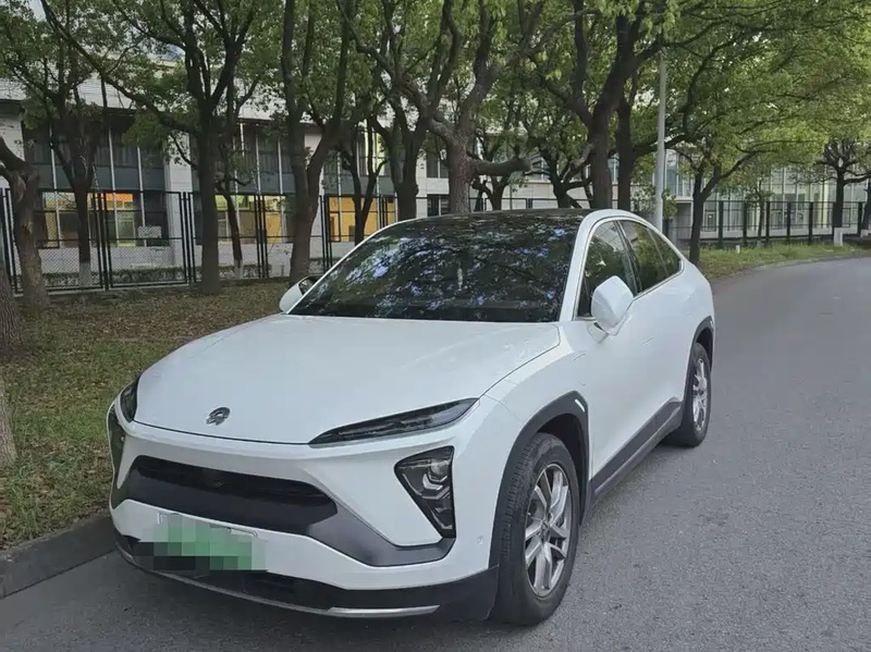 NIO EC6