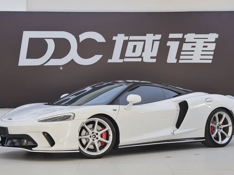 McLaren GT