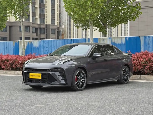 Lynk & Co 03 2025