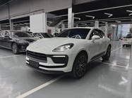 Porsche Macan 2022