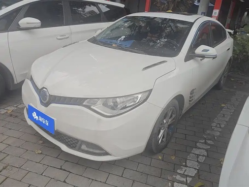 MG GT 2017