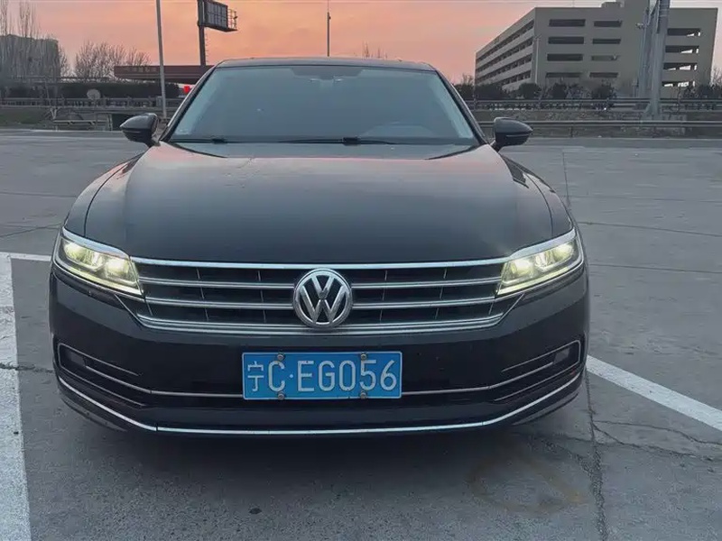 Volkswagen Phideon