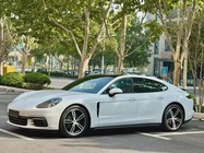 Porsche Panamera 2018