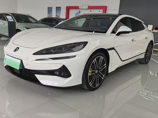 Denza Z9GT 2024