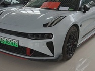 Zeekr 001 2024