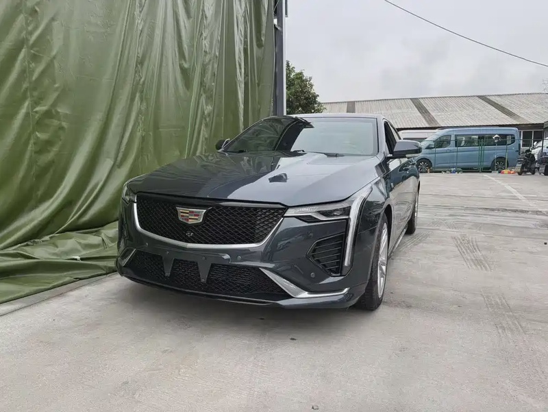 Cadillac CT4