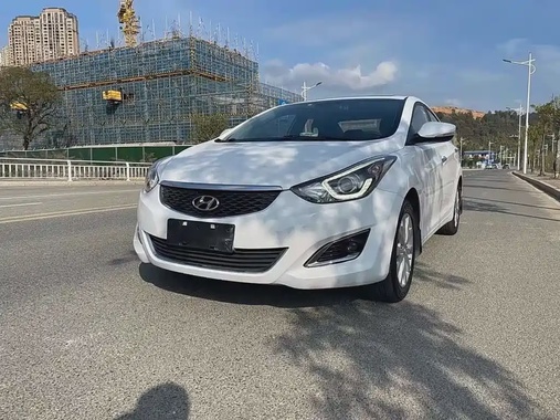 Hyundai Elantra 2016