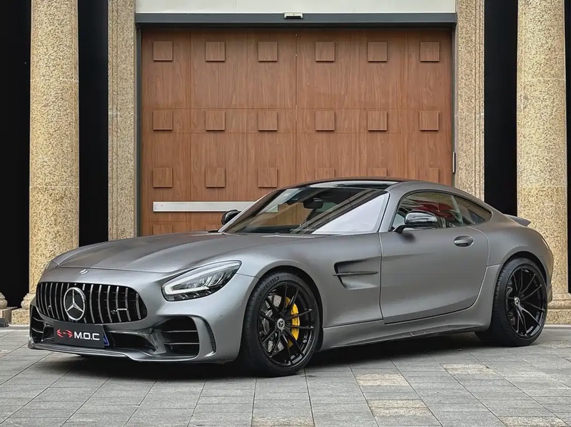 Mercedes-Benz AMG GT