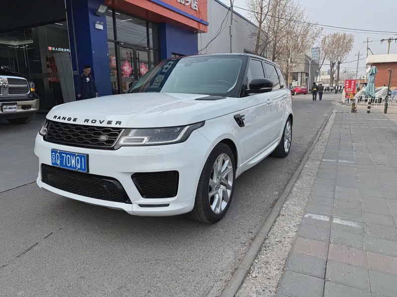 Land Rover Sport