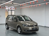 Volkswagen Touran 2015