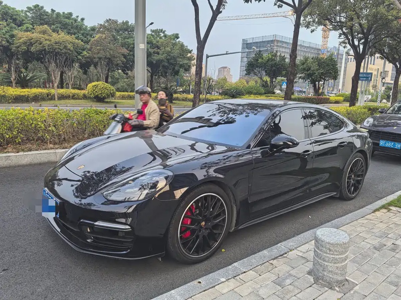 Porsche Panamera