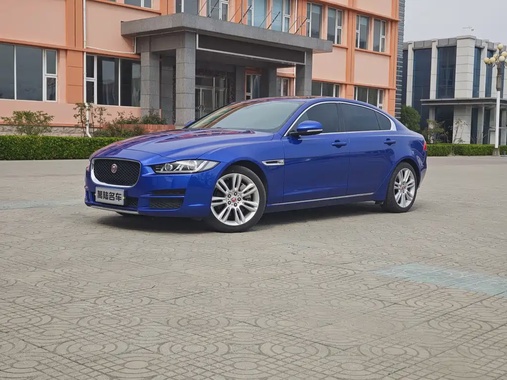 Jaguar XE 2018
