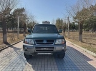 Mitsubishi Pajero 2012