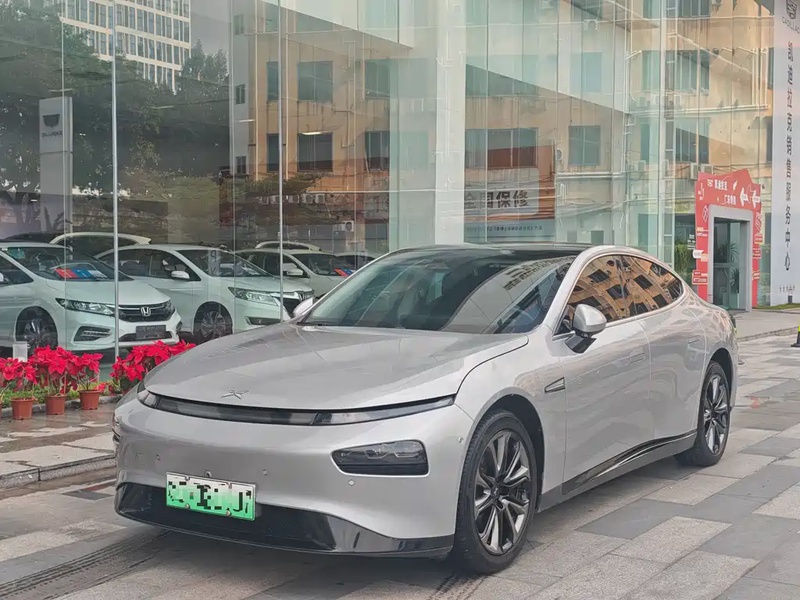XPeng P7