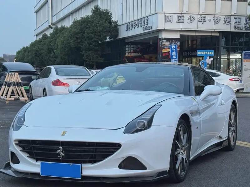 Ferrari California