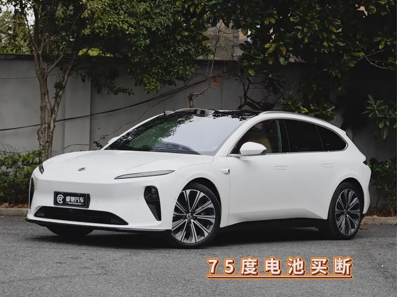 NIO ET5T