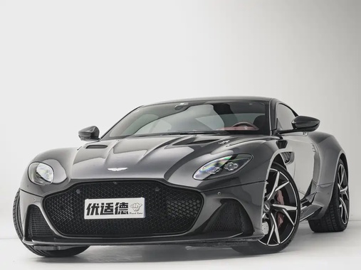 Aston Martin DBS 2019