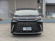 Lexus LM 2026