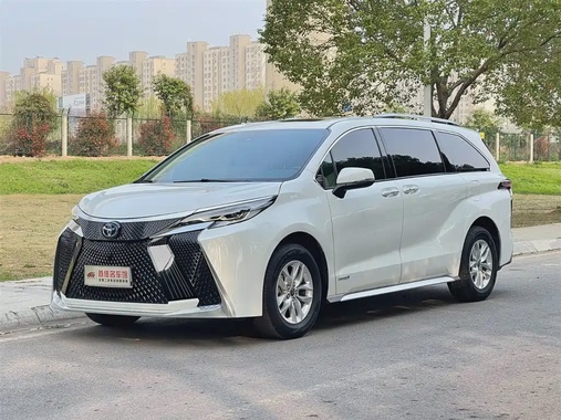 Toyota Granvia 2024