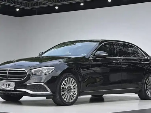 Mercedes-Benz E-Class 2022