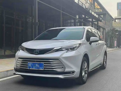 Toyota Sienna 2022