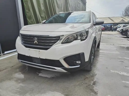Peugeot 5008 2017