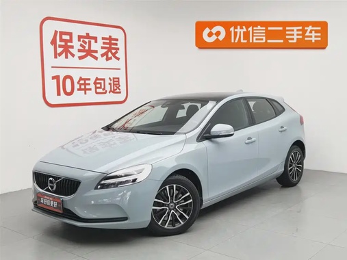 Volvo V40 2018