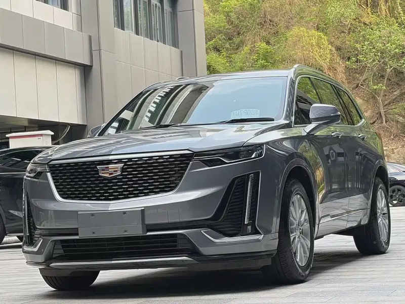Cadillac XT6