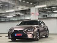 Lexus ES 2021