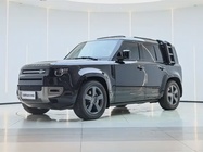 Land Rover Defender 2025