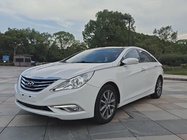 Hyundai Sonata 2012