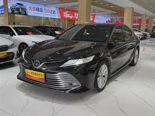 Toyota Camry 2019