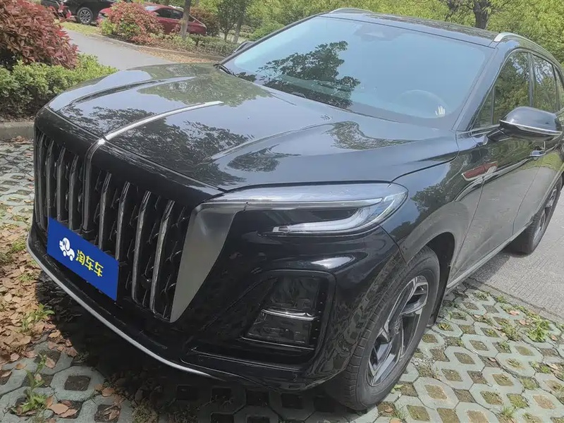 Hongqi HS3