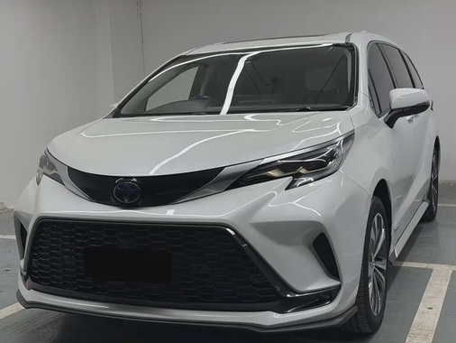 Toyota Granvia 2024