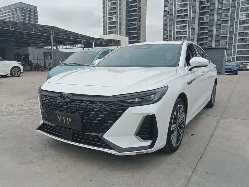Chery Arrizo 8