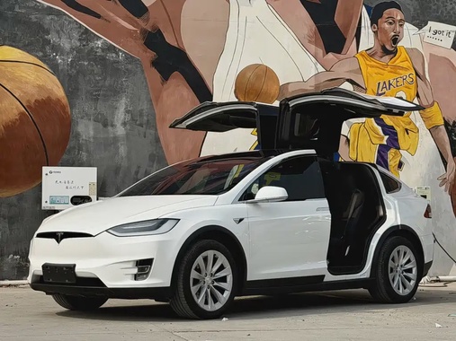Tesla Model X 2017
