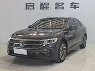 Volkswagen Sagitar 2022