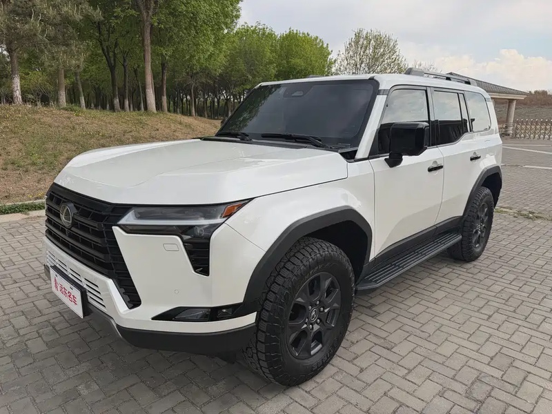 Lexus GX